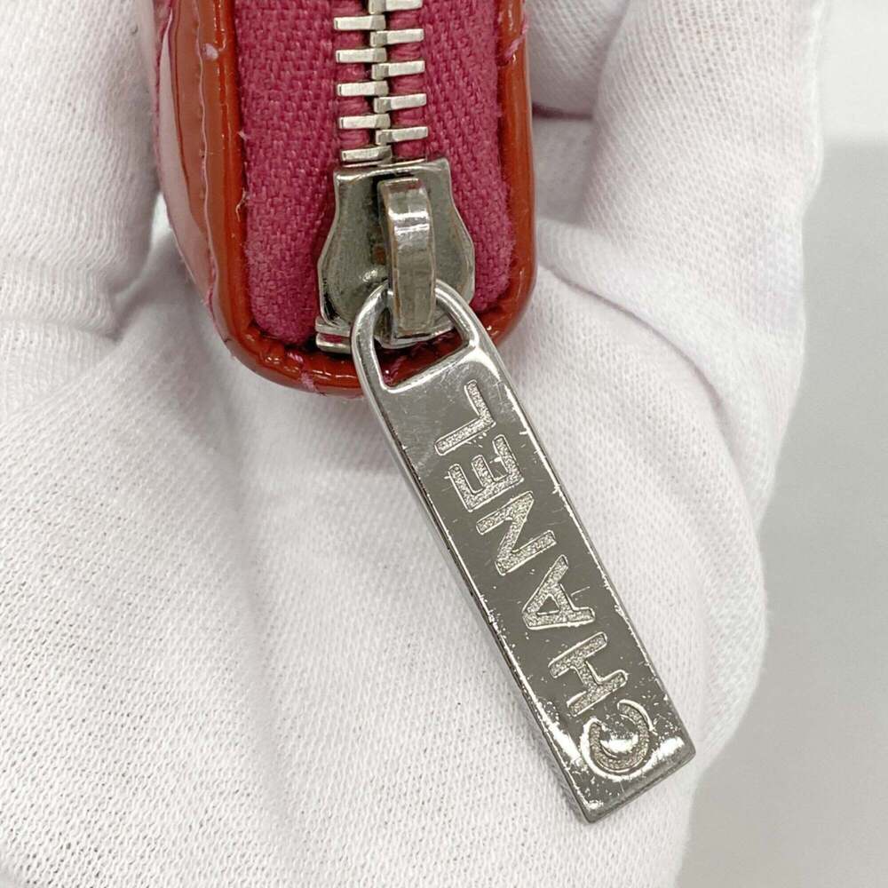CHANEL Red Leather Wallet - Picture 8 of 9